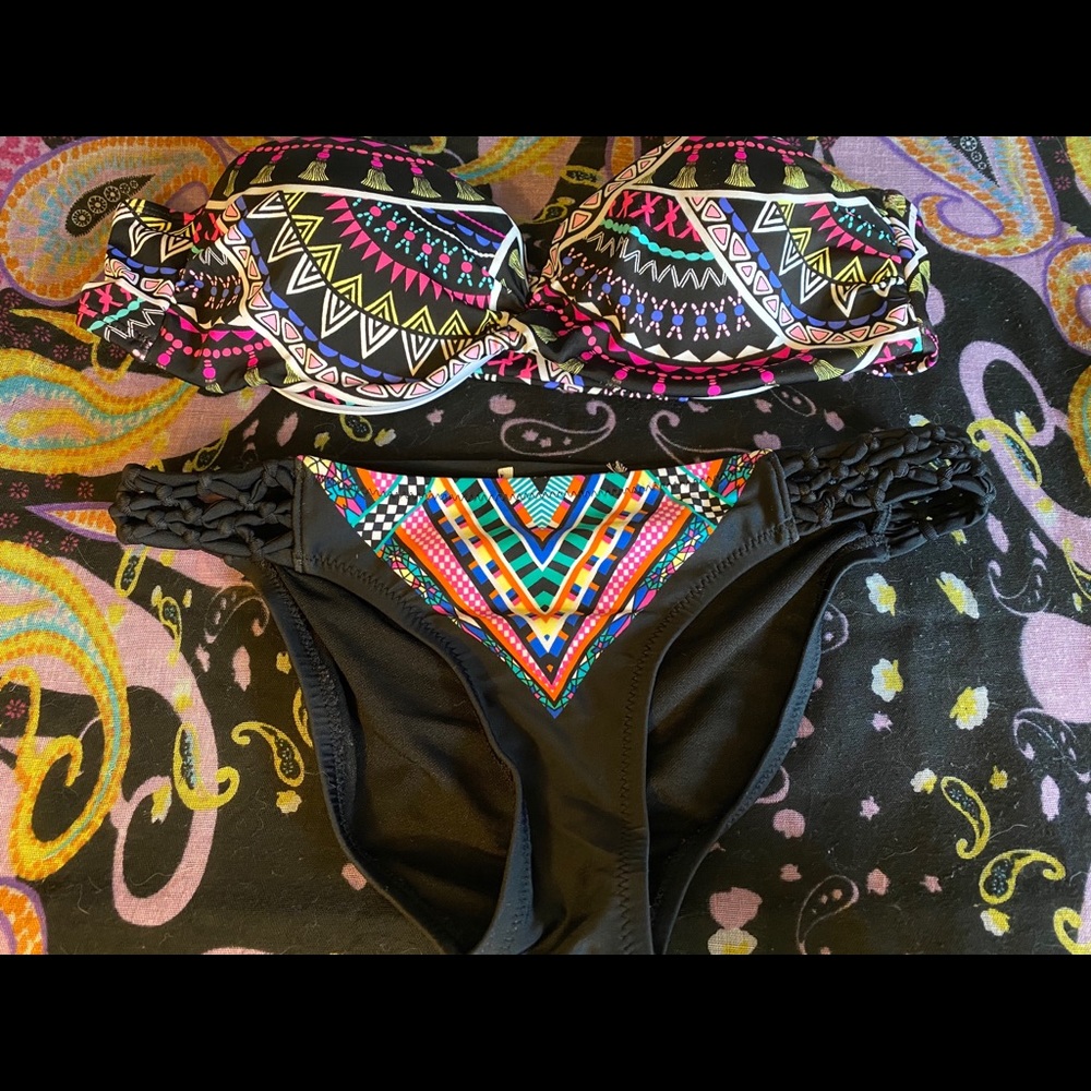 Bathing suit